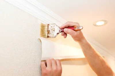 Pose de papier peint à Morlac — revêtements muraux et toiles de verre